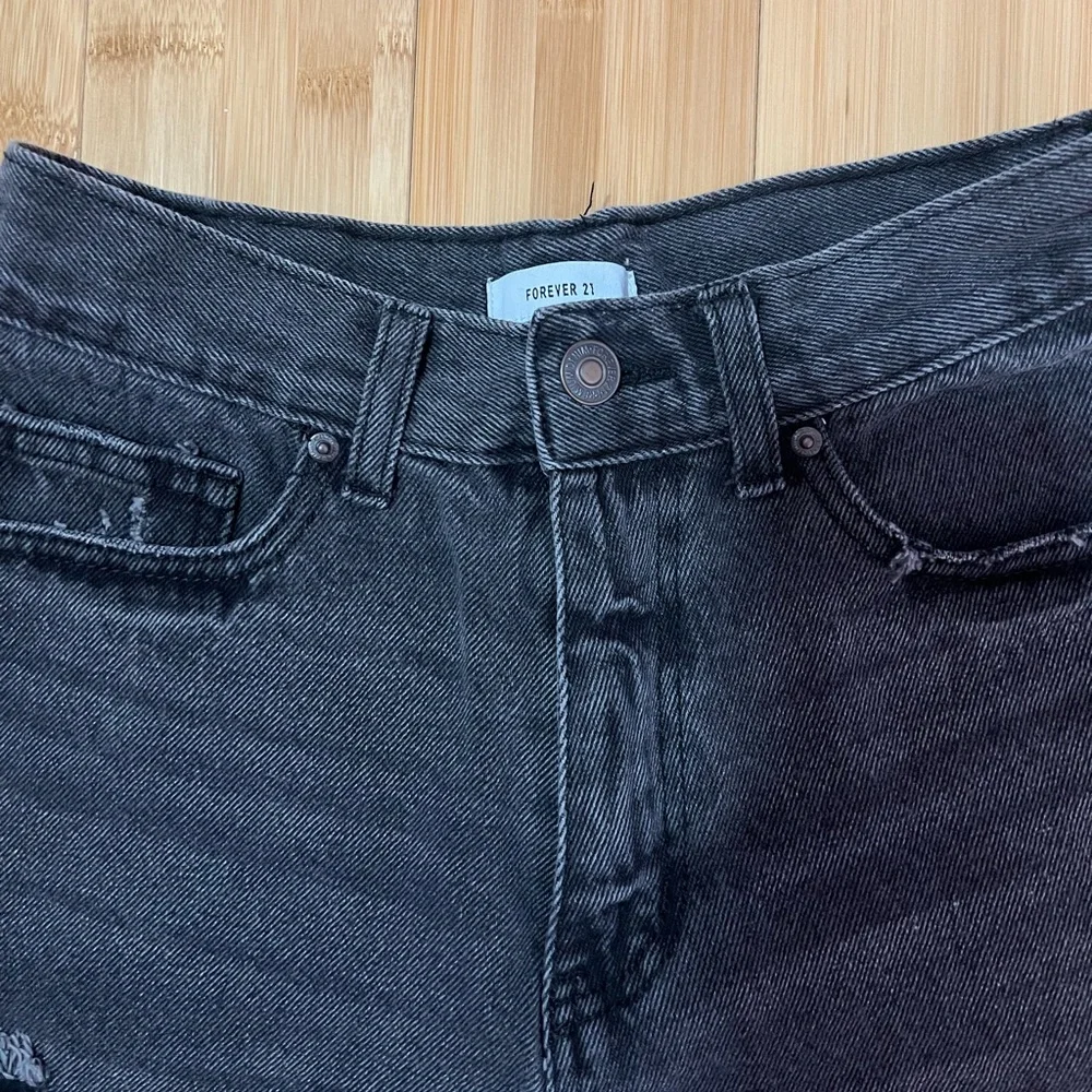 Forever 21 Black Frayed Jean Shorts - Picture 2 of 4